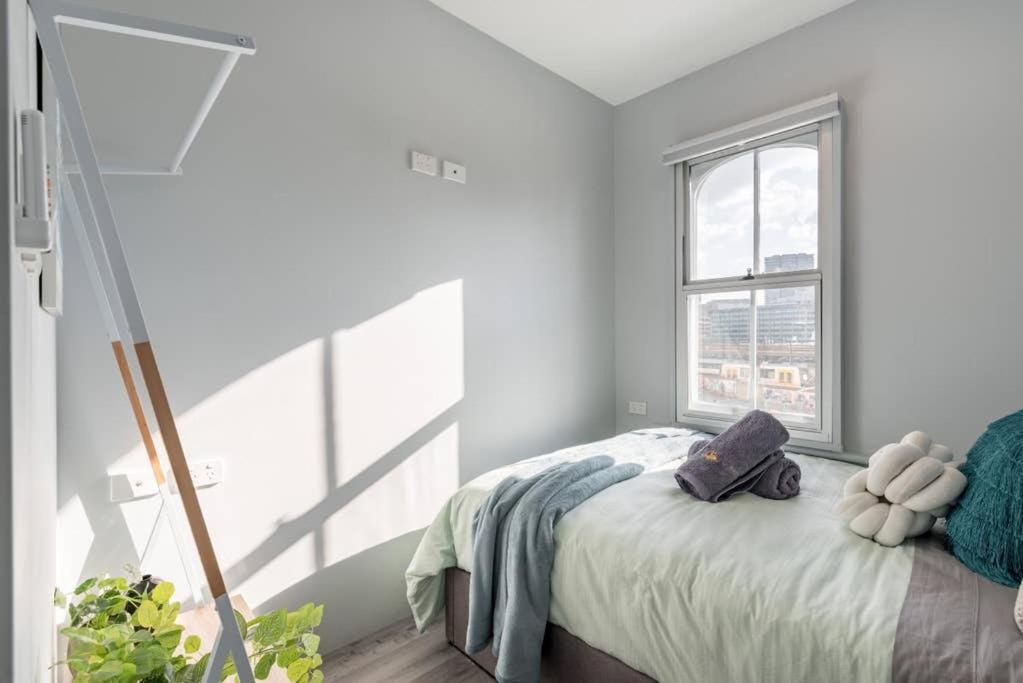 Luxe Ensuite Double Room - Ac - Next To Central&Cbd - Near Darling Harbour& Chinatown& Usyd& Uts ซิดนีย์ ภายนอก รูปภาพ