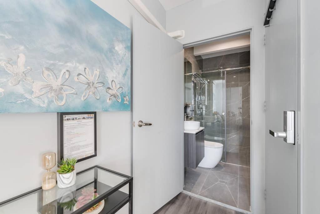 Luxe Ensuite Double Room - Ac - Next To Central&Cbd - Near Darling Harbour& Chinatown& Usyd& Uts ซิดนีย์ ภายนอก รูปภาพ